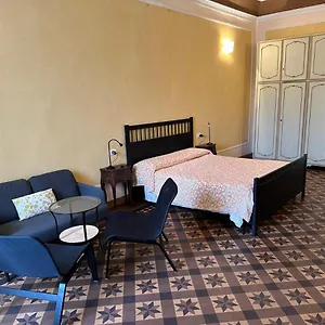  Affittacamere Casa Cavour